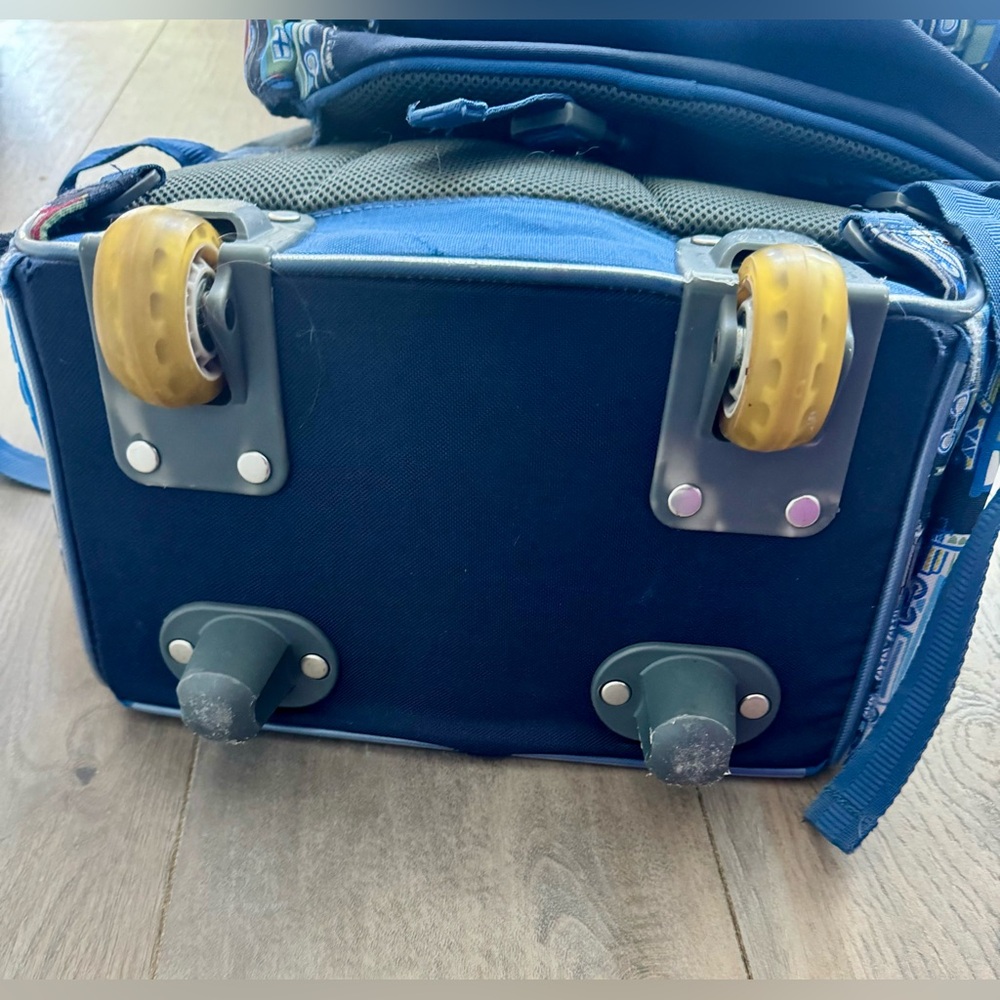 Pottery Barn Kids Mackenzie Rolling Backpack/Luggage Set Train Print - Picture 6 of 11